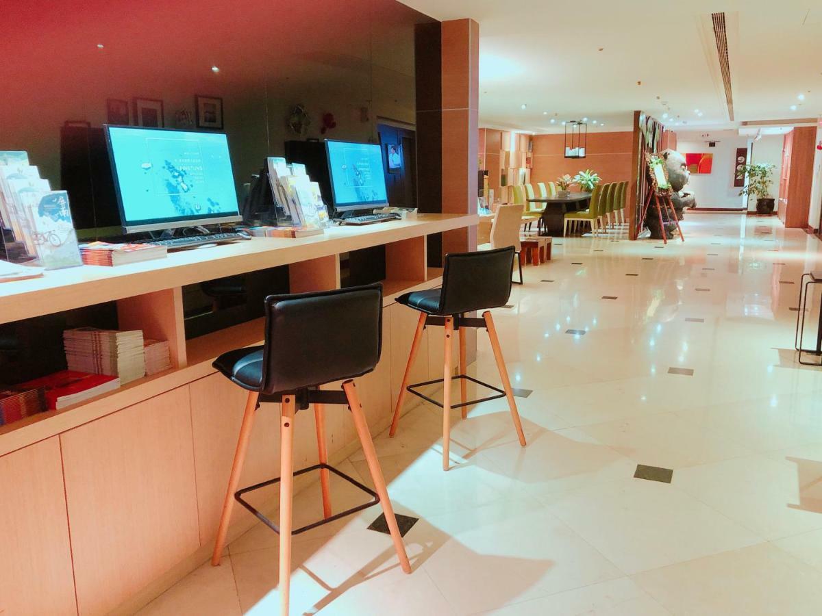 Wemeet Hotel Pingtung Exterior foto